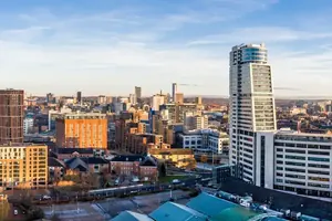 Tanie okazje na loty do Manchester