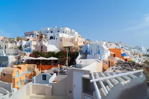 Tanie okazje na loty do Santorini